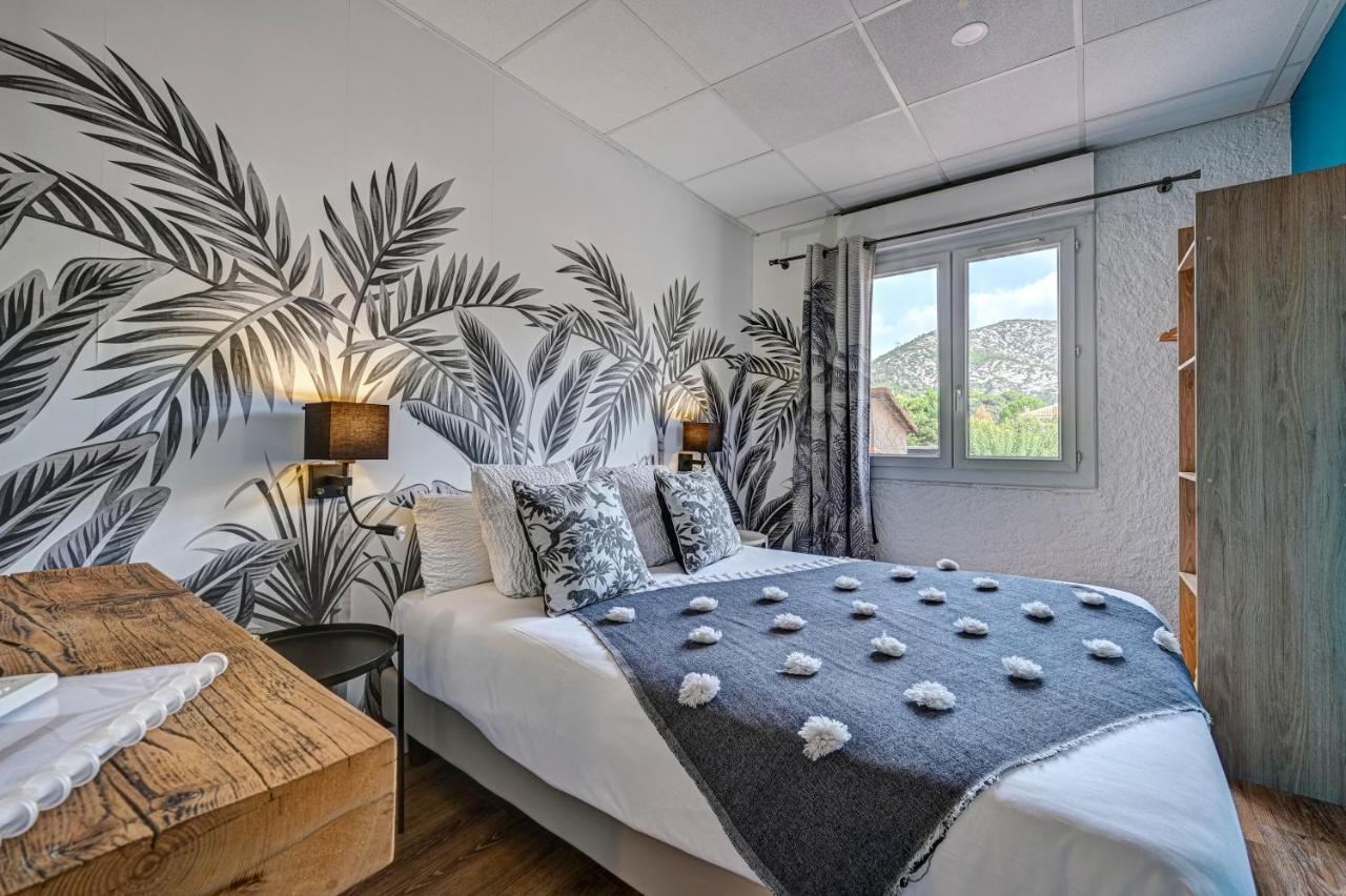 Le Provence Hotel